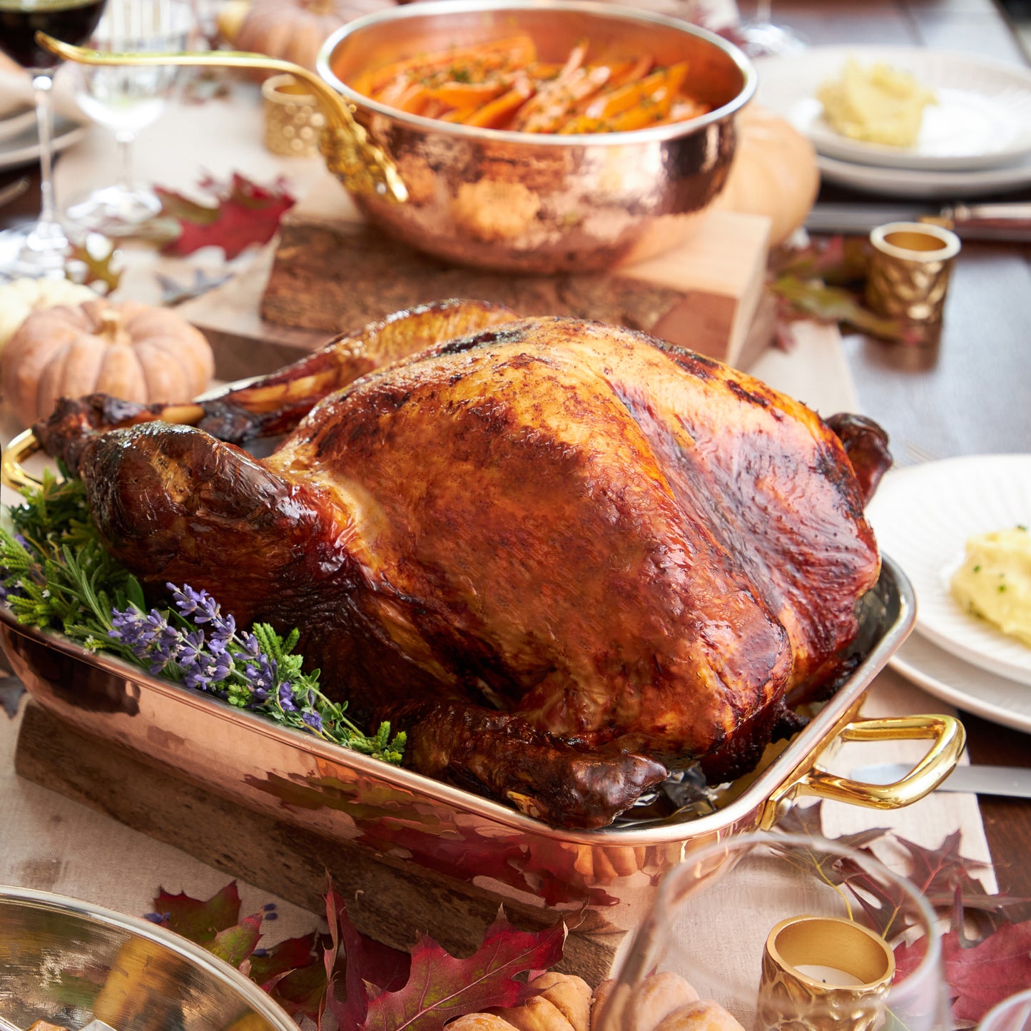 Hammered copper 5.5 Rectangular Roaster lined with high purity tin applied by hand over fire and bronze handles, from Glamstore Historia collection