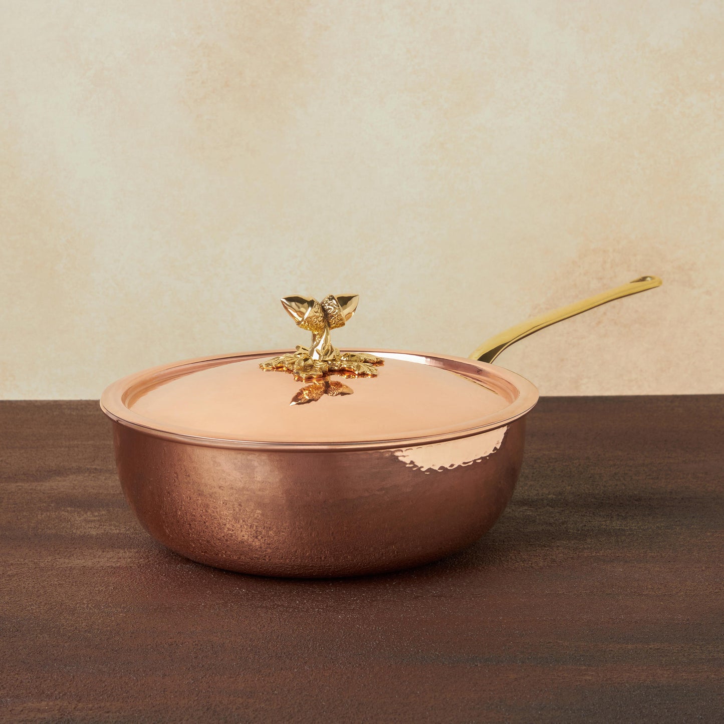 Hammered copper 4 Qt Chef's Pan lined with high purity tin applied by hand over fire and bronze handles, from Glamstore Historia collection