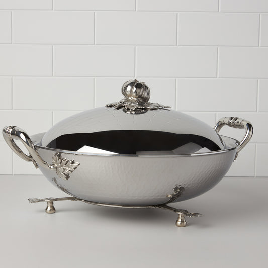 stainless steel trivet photographed with the Glamstore Opus Prima covered Wok