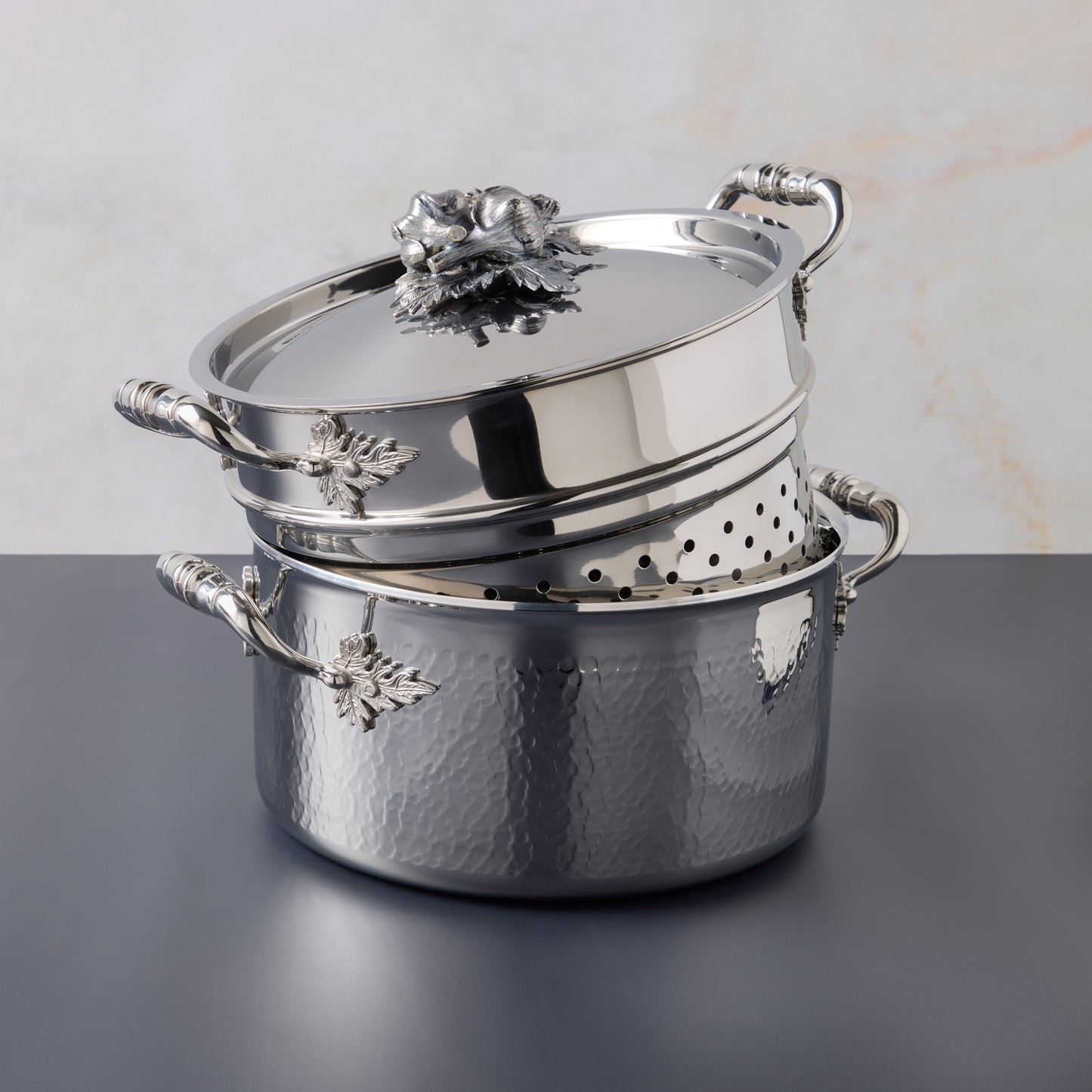 Stainless Steel pasta insert with the matching Opus Prima 6qt Stockpot