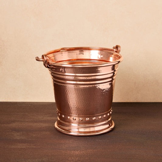 Hammered copper medium wine bucket  and copper handles, from Glamstore Historia collection