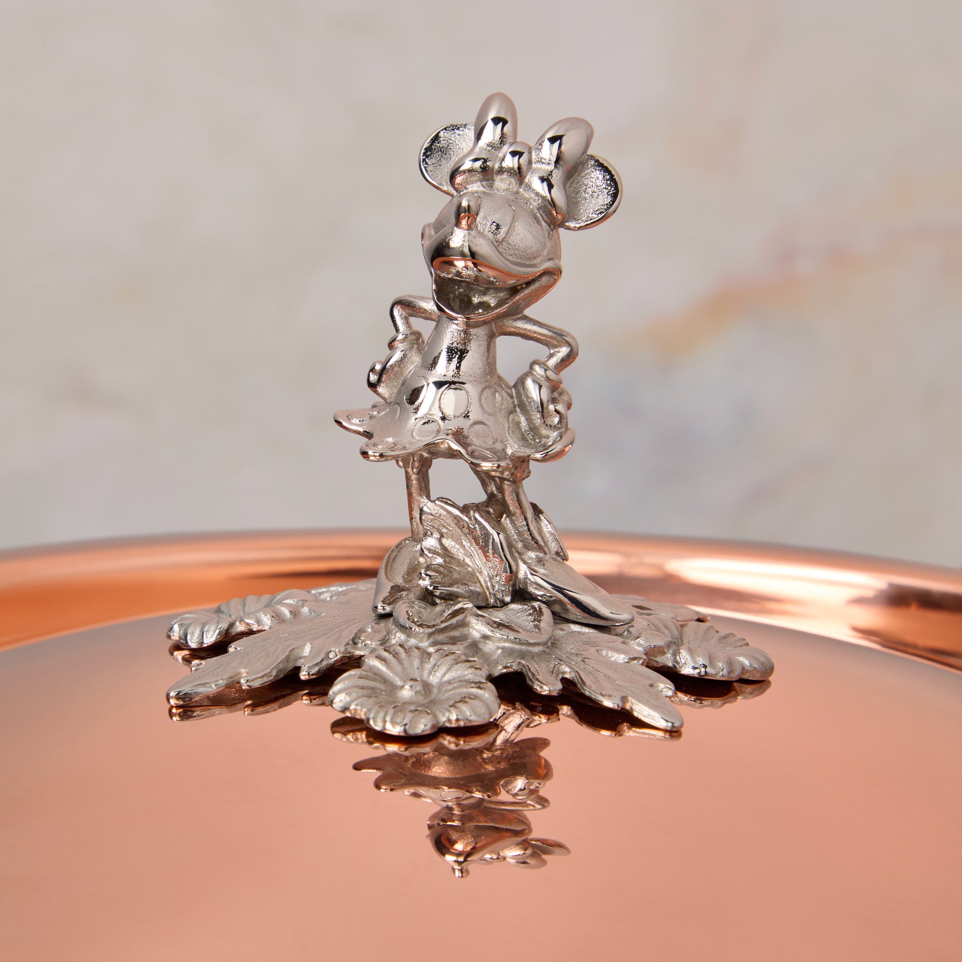 4 qt chef pot with special edition Disney-inspired knob in stainless steel featuring Minnie Mouse
