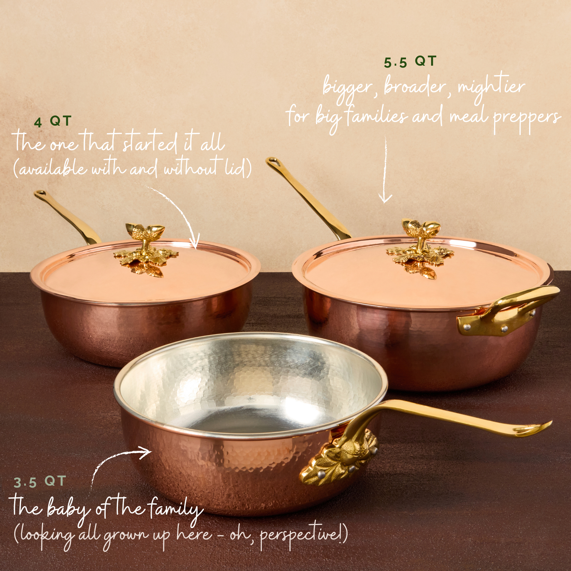 Hammered copper Chef's Pan lined with high purity tin applied by hand over fire and bronze handles, from Glamstore Historia collection